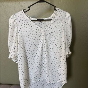 Women's White and Blue Patterned Top